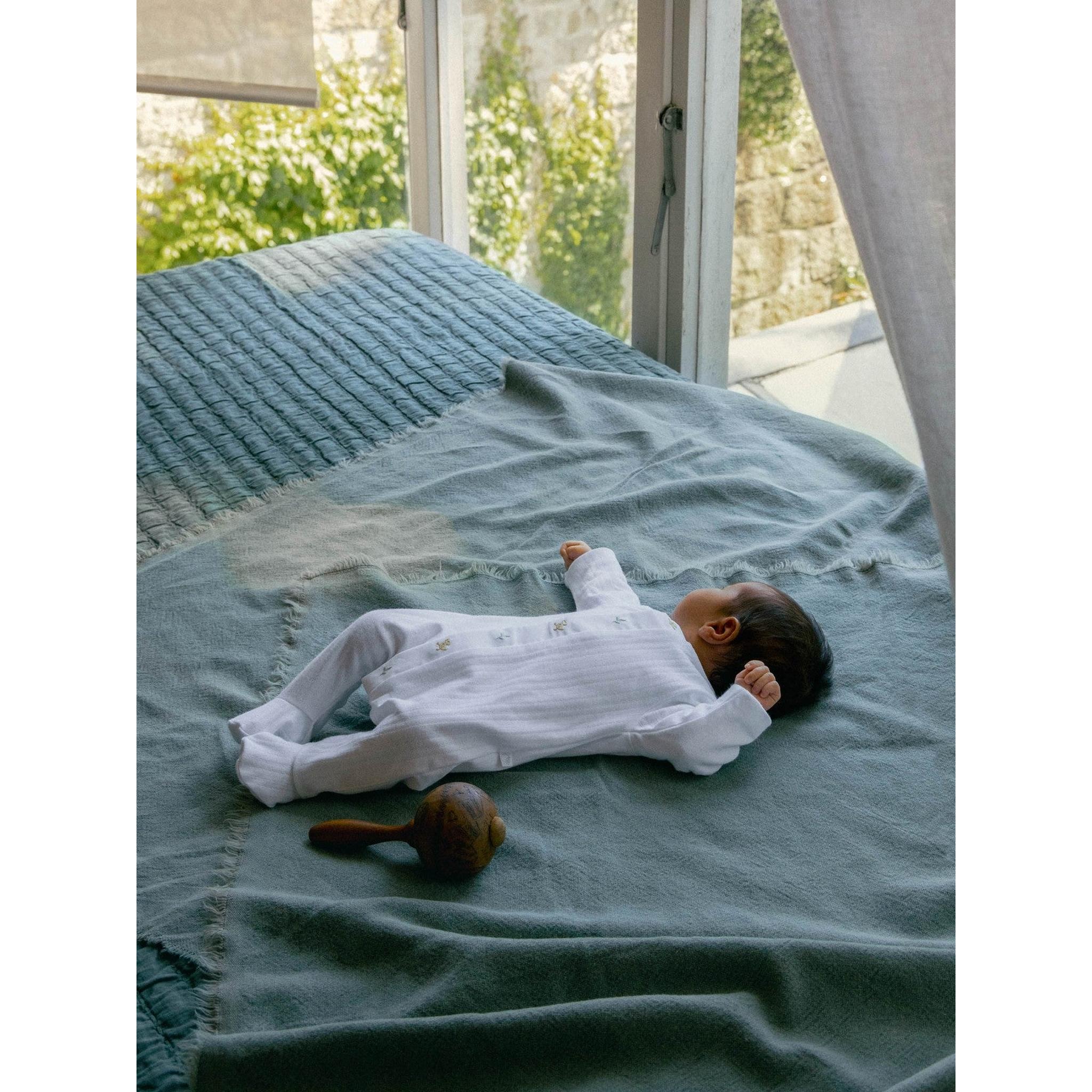 Babygrow in organic cotton with embroidered detail