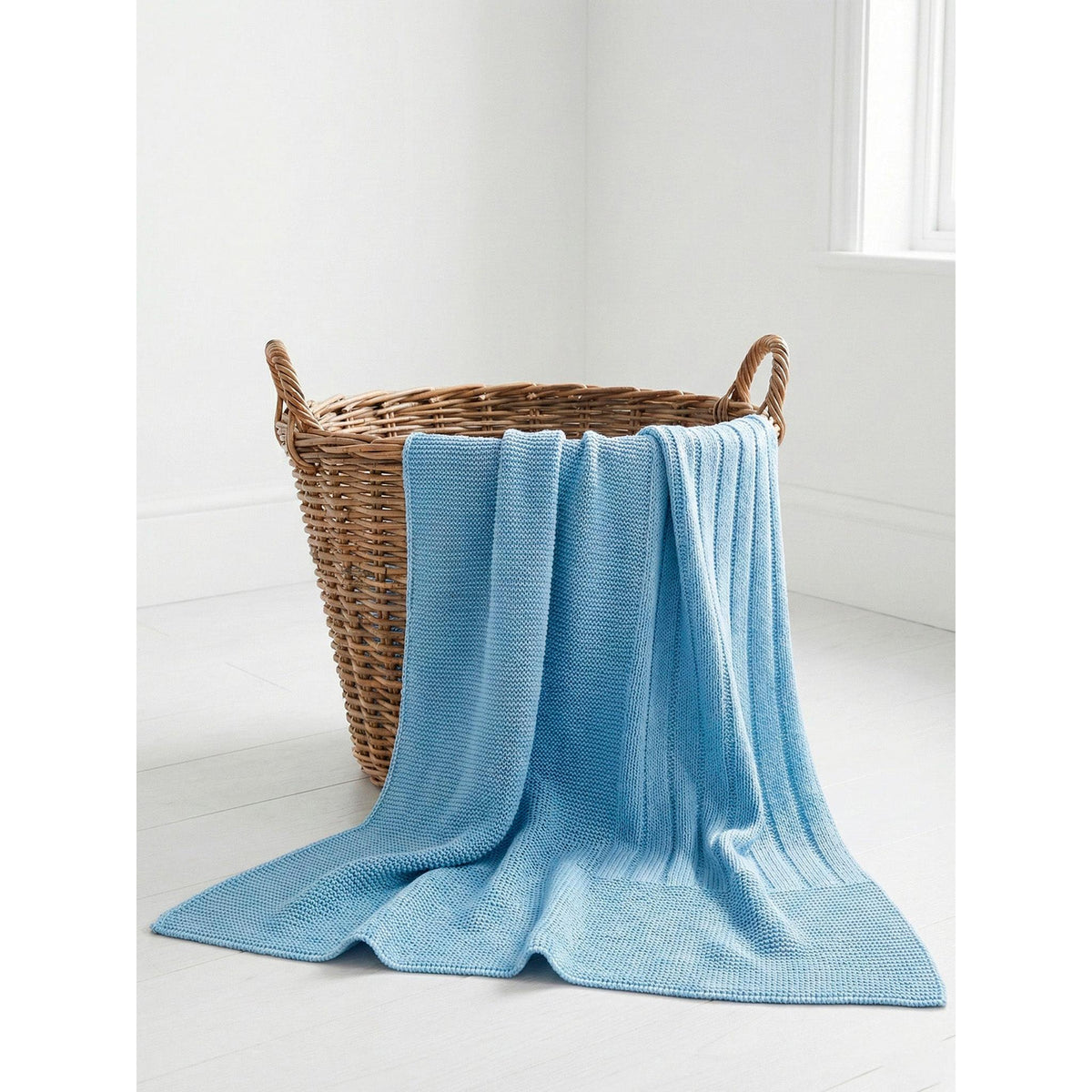 Basic Knitted Blanket