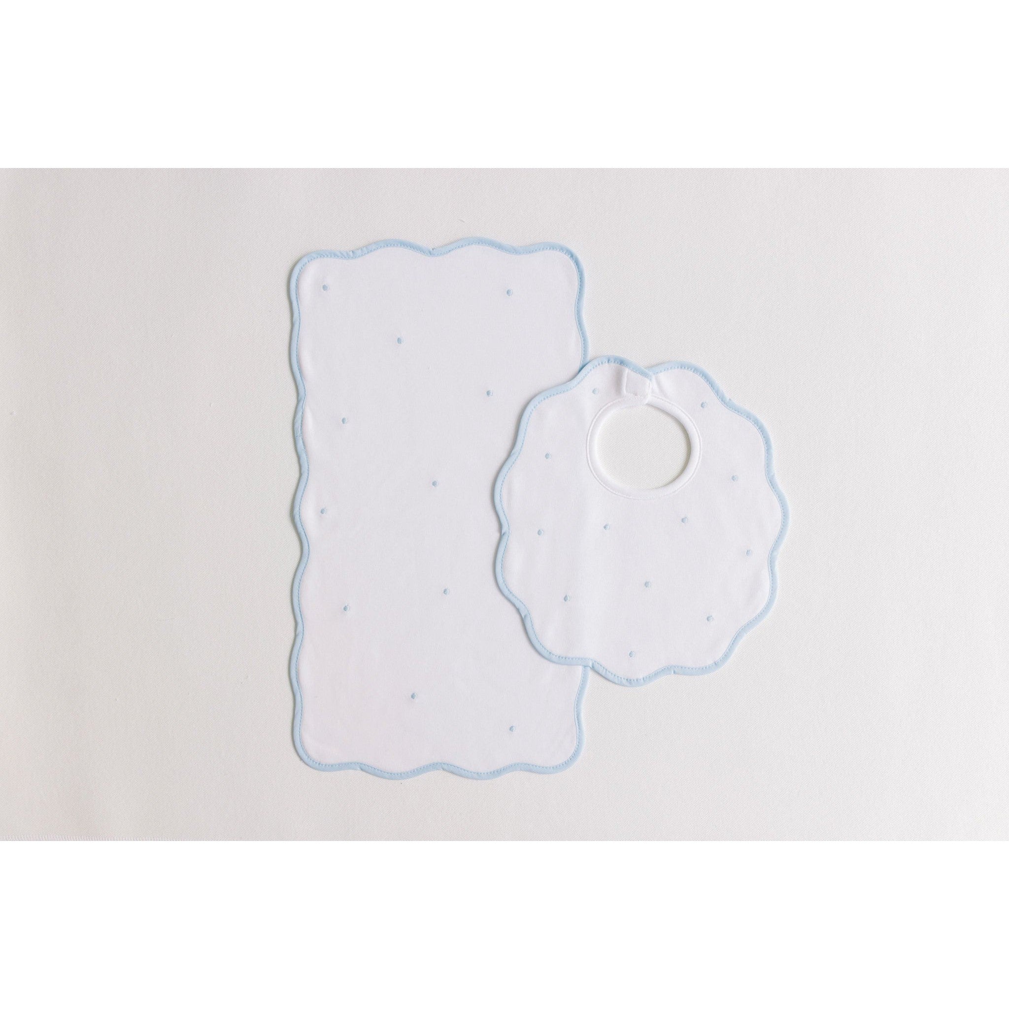 Bib & Burp – Blue Dots