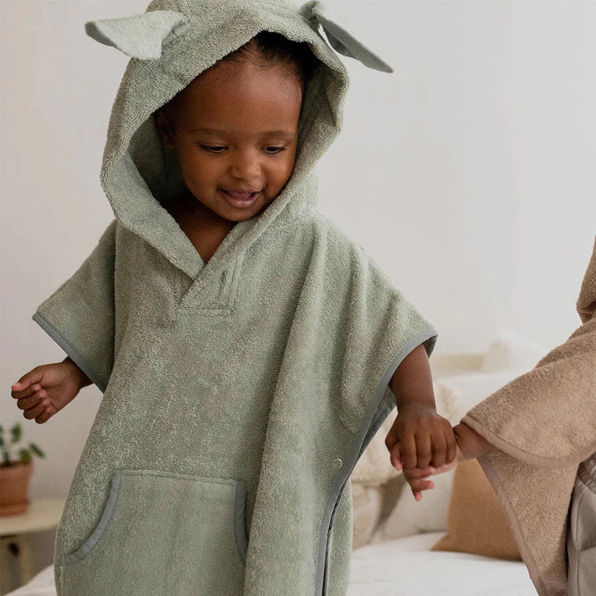 Kangaroo Poncho Towel - Several Colors