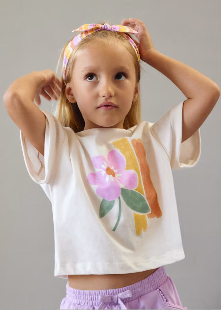 Girl Graphic T-shirt with Hair Tie Short Set