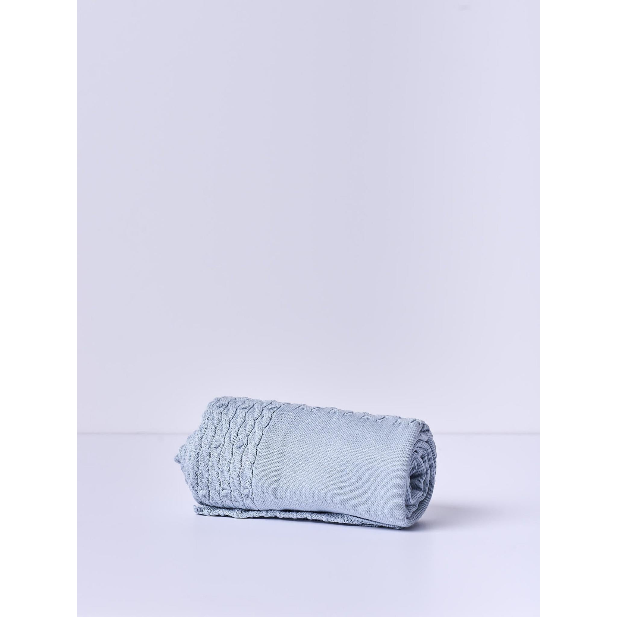 Pure Knitted Blanket
