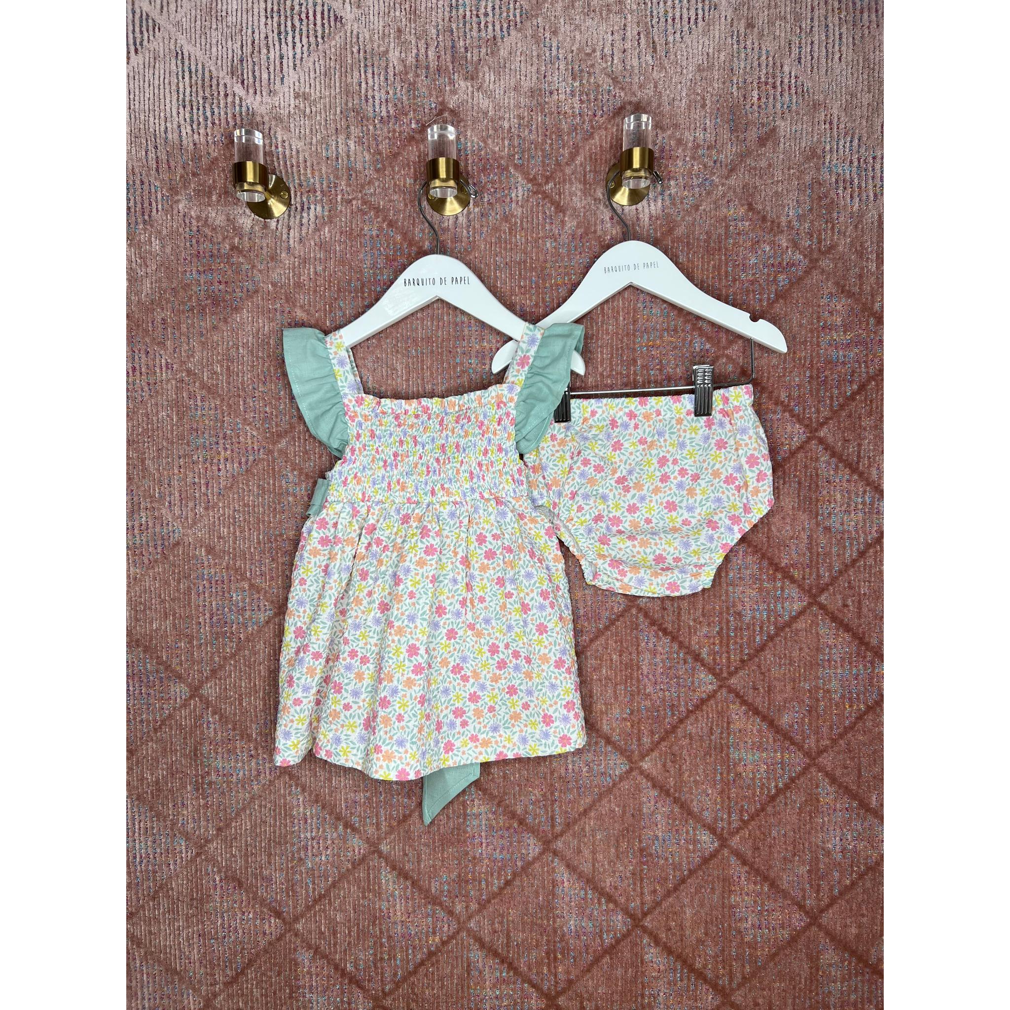 Conjunto Flores
