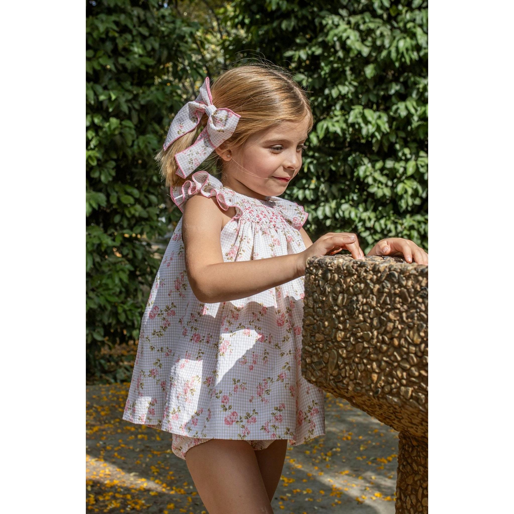 Rosas Beige Hand Smocked Jesusito