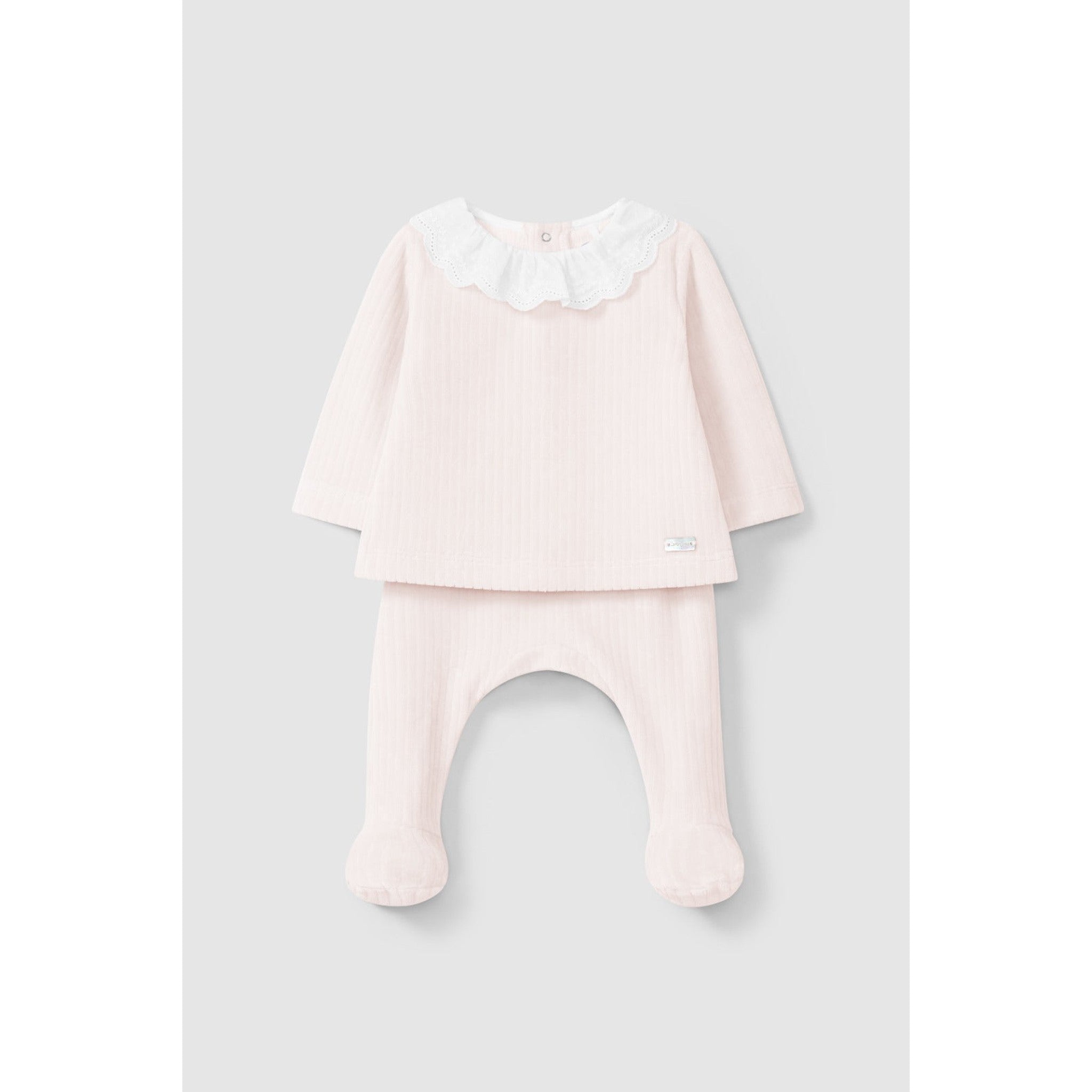 Two-piece set in velvet with lace ruffled collar
