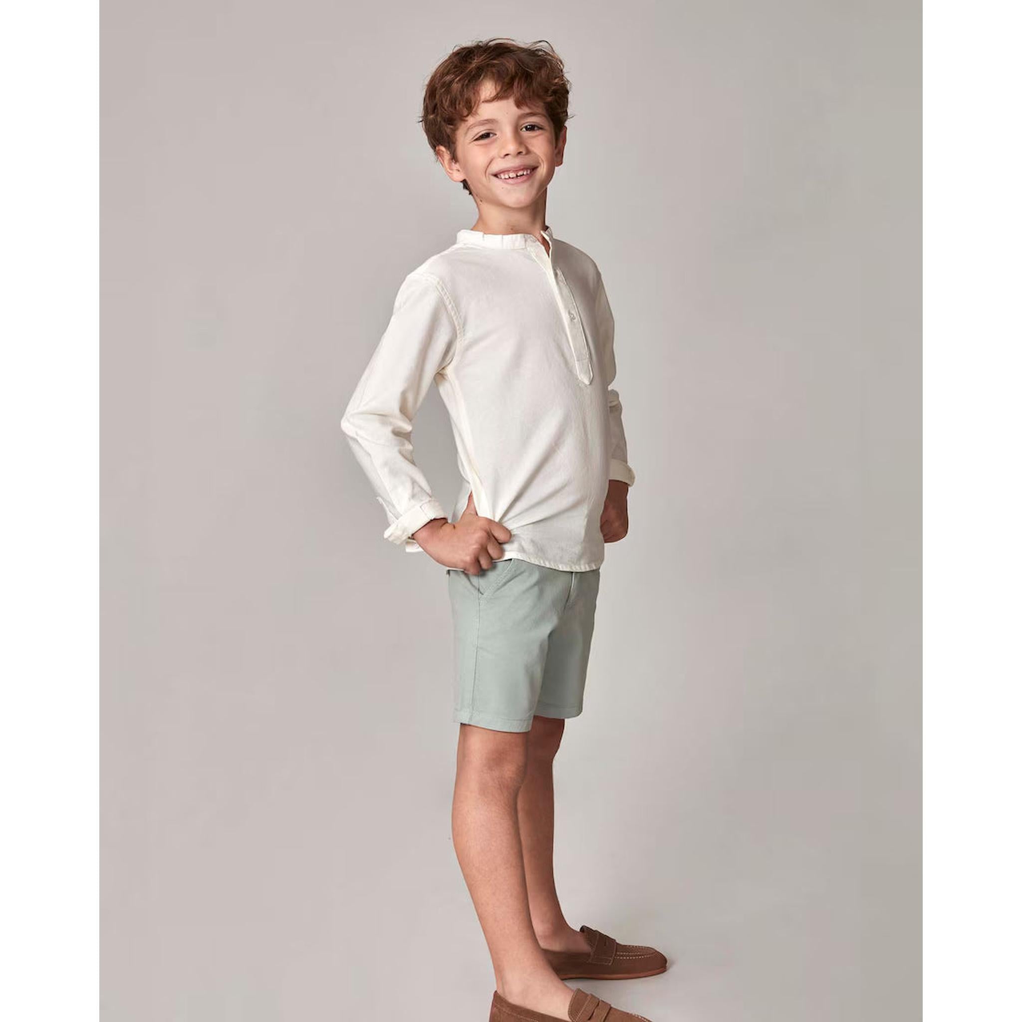 Conjunto Camisa de niño con cuello mao