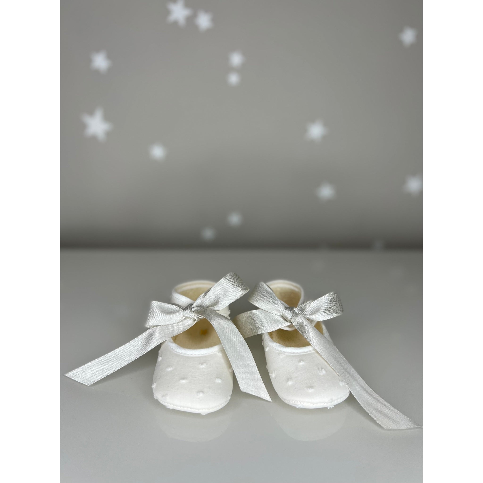 Pumeti Crib Shoes